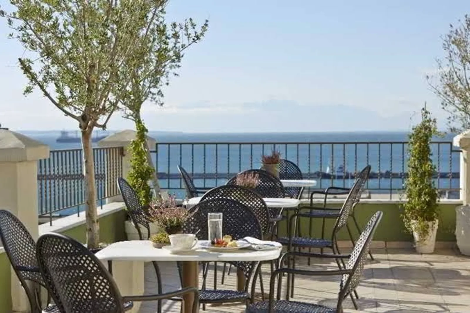 Mediterranean Palace hotel exterior near Ladadika, Thessaloniki