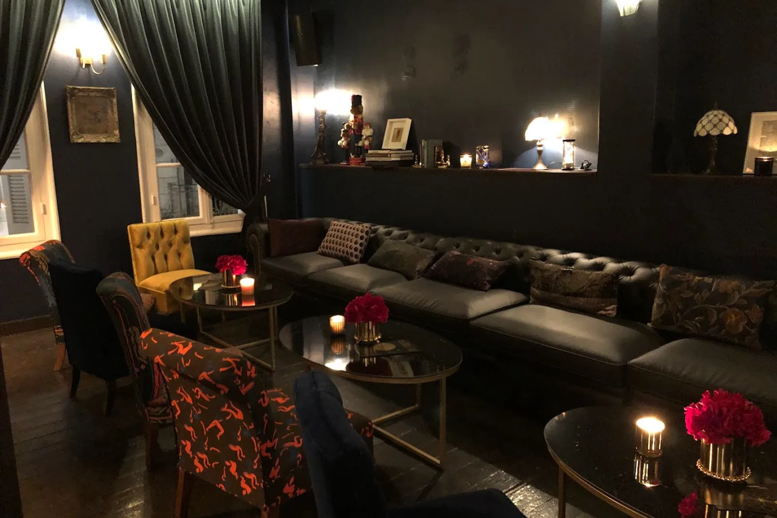 Elegant neoclassical interior of Le Cercle de Salonique cocktail lounge in Ano Ladadika