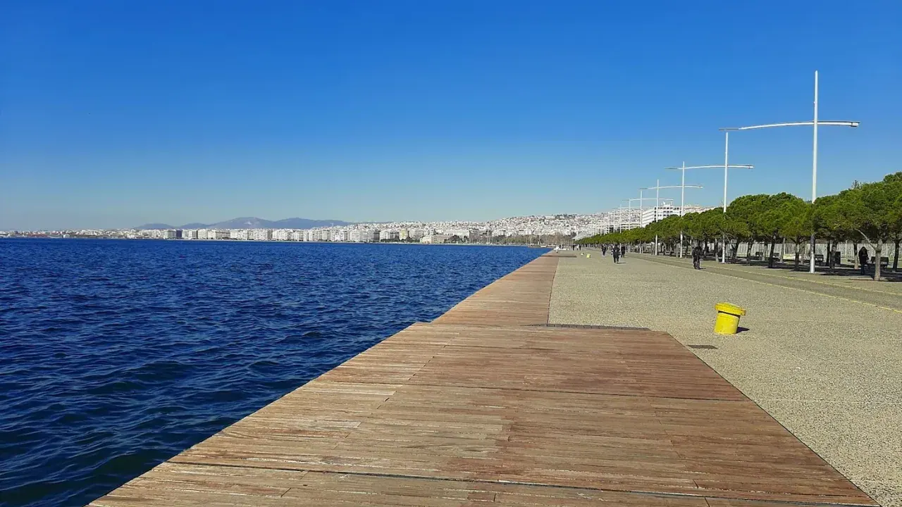 The redesigned Nea Paralia waterfront promenade running beside the Thermaic Gulf in Thessaloniki
