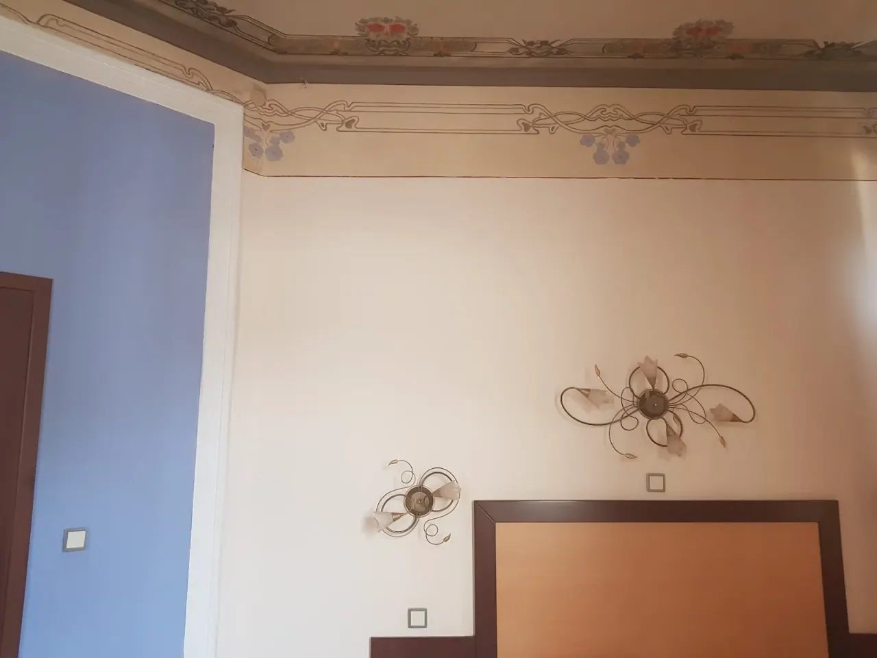 Augustos Hotel — view 5