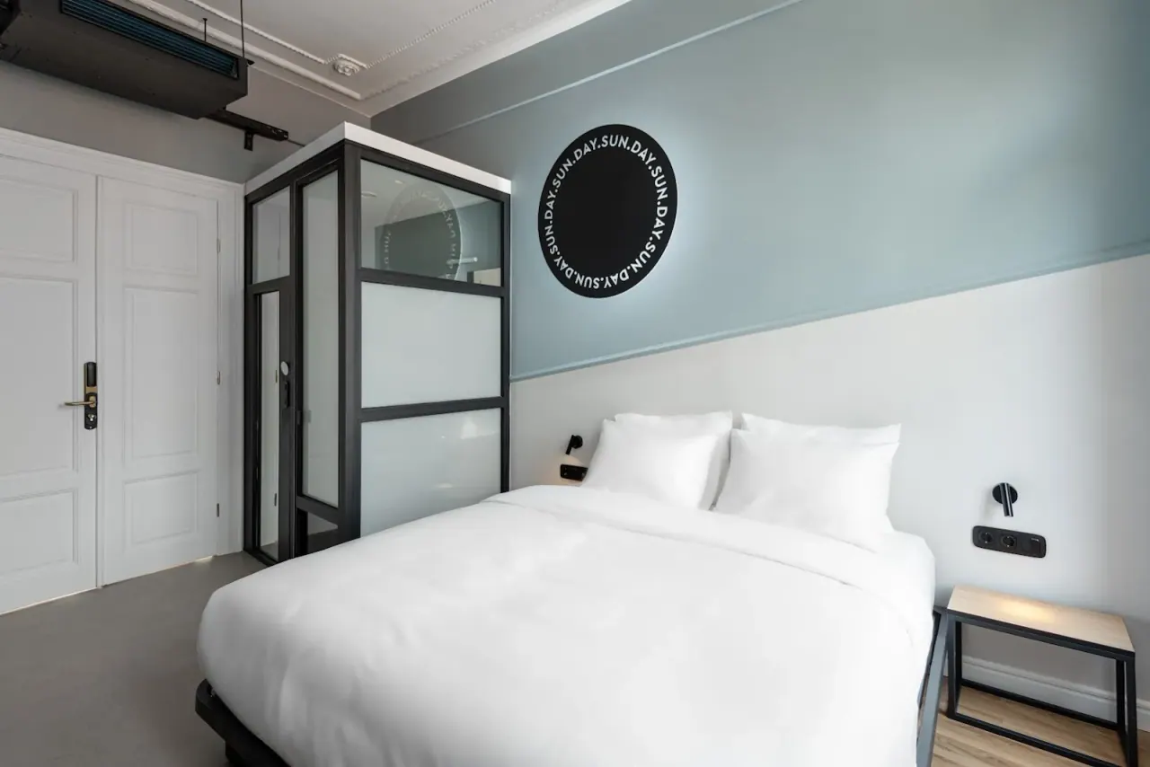 COLORS Urban Hotel Thessaloniki — view 2