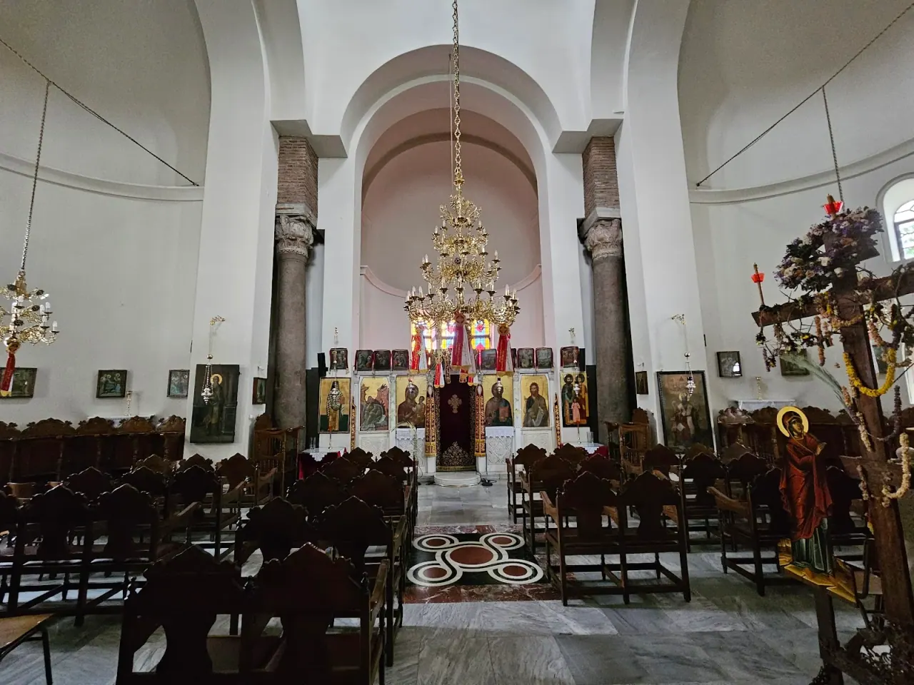 The interior of Profitis Ilias looking toward the icon screen between its columns, Thessaloniki